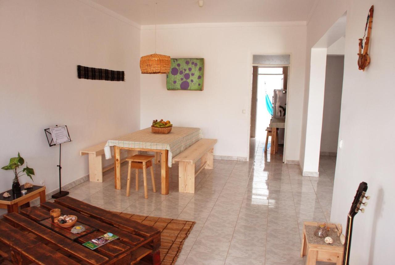 Cloud7 Beach Hostel Tarrafal  Buitenkant foto